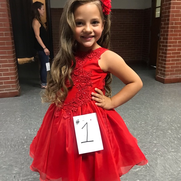 Pageant dress 4t-6t - Picture 1 of 5